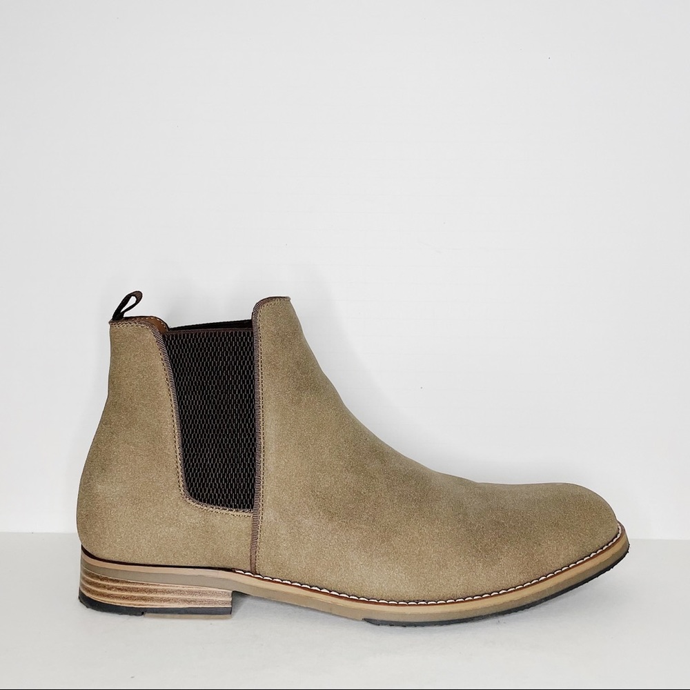 Goodfellow Brown Chelsea Boots (Size 11)